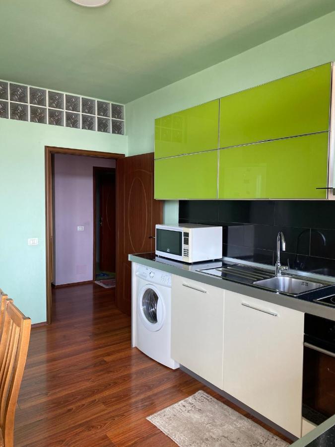 Stay The Night Shkodra Apartment City Centre Exterior foto